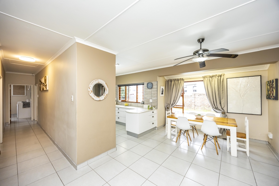 3 Bedroom Property for Sale in Beacon Bay North Eastern Cape